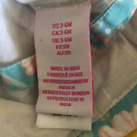 baby bonnet - Picture 3 of 4